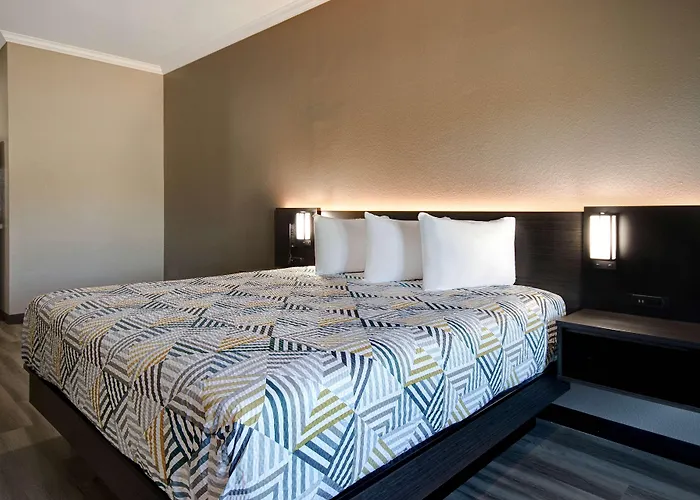 Comfort Worth South Fort Worth