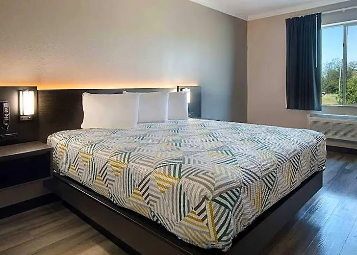 Hotel Comfort Worth South 2*